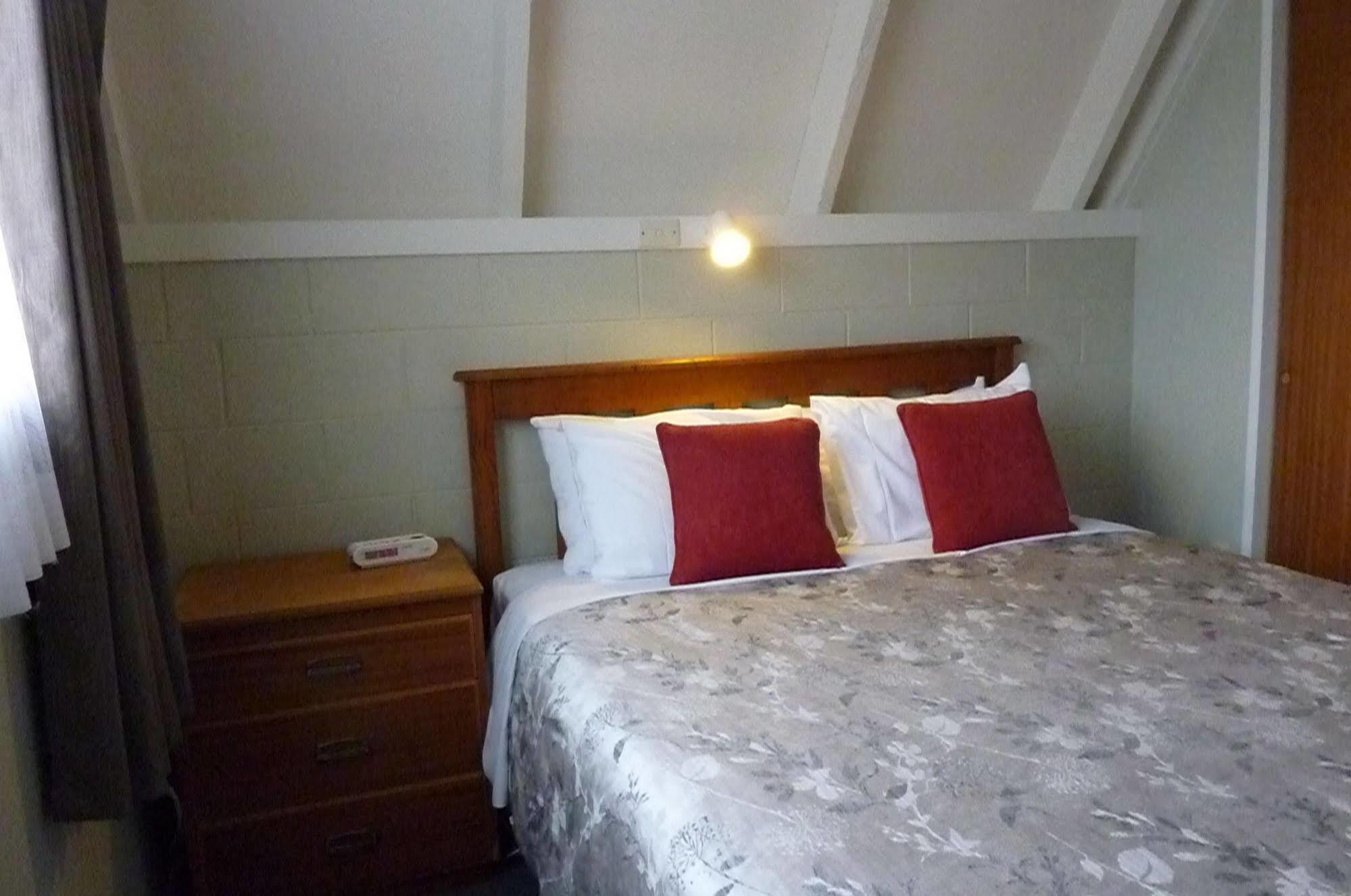 Arrowtown Viking Lodge Motel Exterior photo